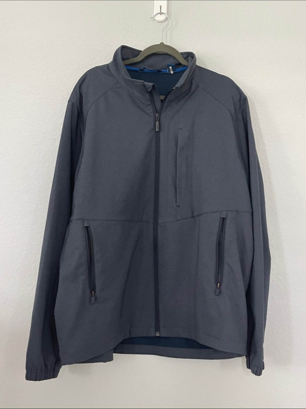 Tommy‎ Bahama Men’s XL Gray Performance Softshell Jacket Water Resistant UPF 30